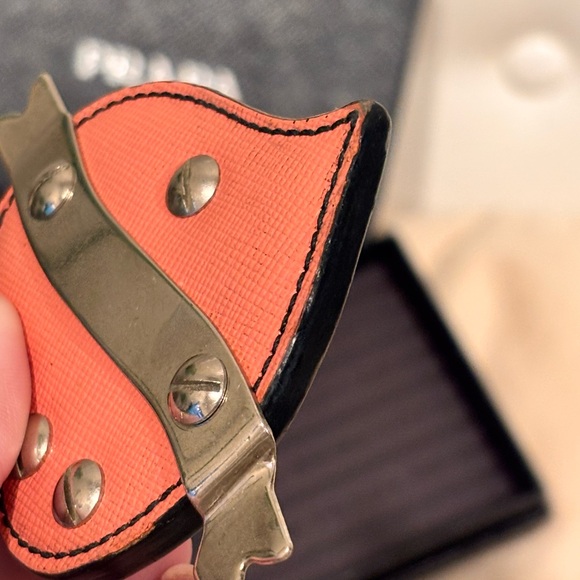 Prada Saffiano ‘Trick’ Coral Leather Studded Heart Keychain W/ Box - Picture 12 of 16